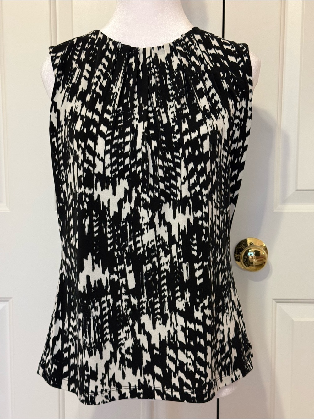 Calvin Klein sleeveless top